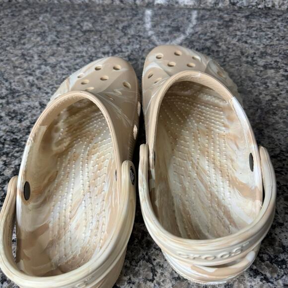 Crocs - Picture 3 of 4